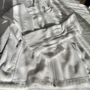 Columbia White Fleece Zip-Up Hoodie Women’s Medium